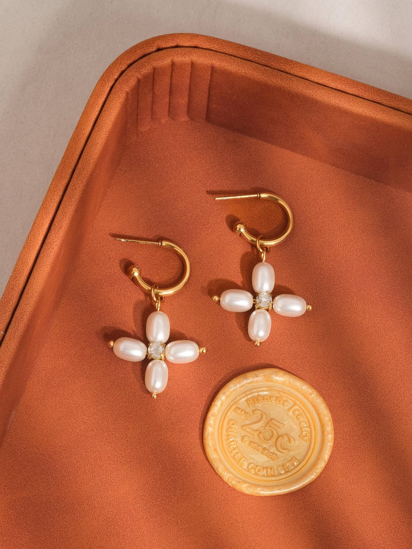 Chaleur 18K Gold Non-Tarnish Pearl Cross C Hoop Earring