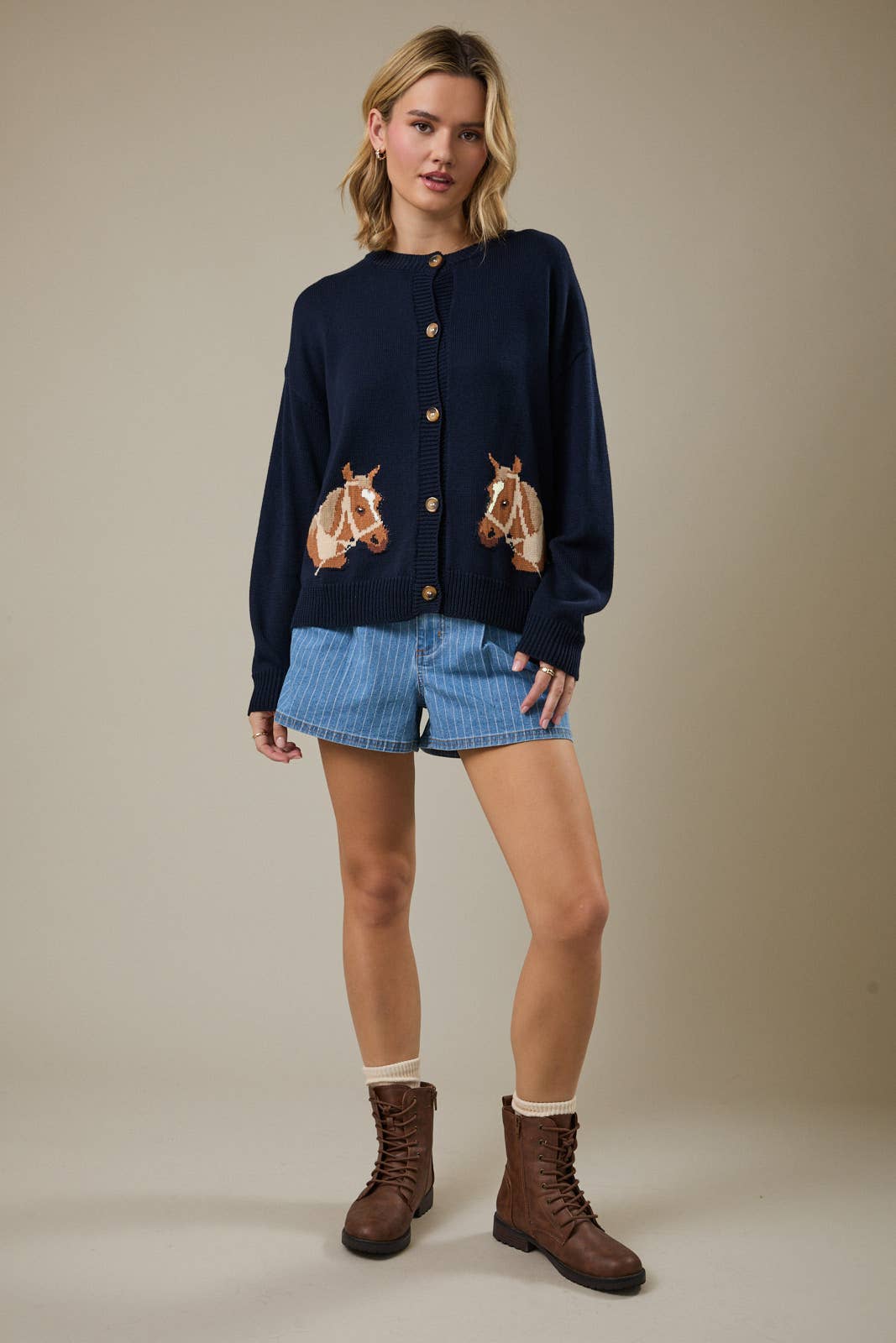 "HORSE" GRAPHIC LONG SLEEVE ROUND NECK CARDIGAN